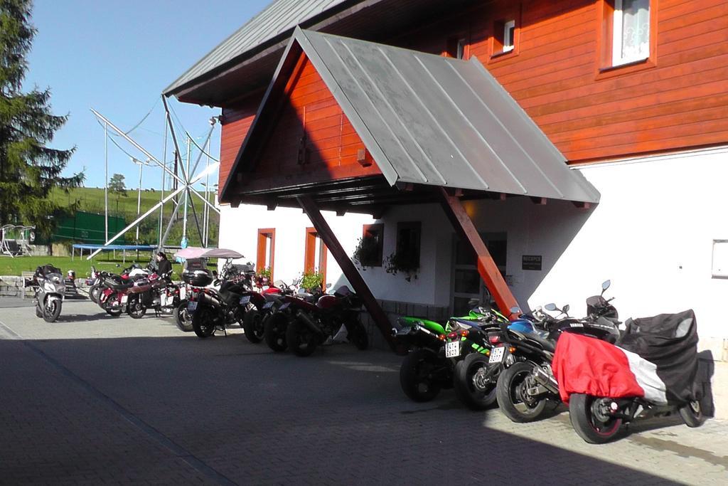 Rodinny Penzion Skiland Ostružná Екстериор снимка